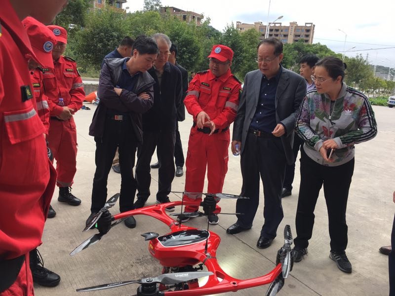 防汛搶險(xiǎn)新設(shè)備、新技術(shù)展演 哈瓦無(wú)人機(jī)成焦點(diǎn)
